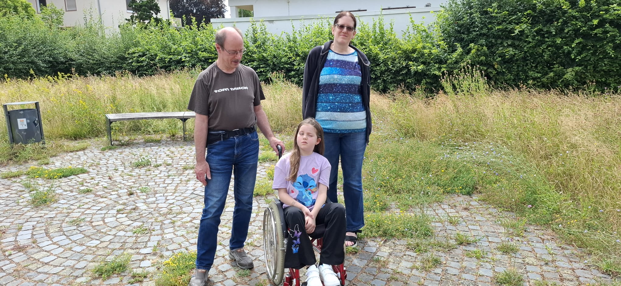Maya mit ihrer Familie
